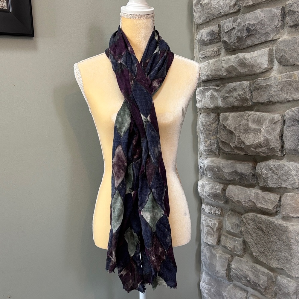 Paul Smith Scarf, Beautiful Pattern & Colors, Like New